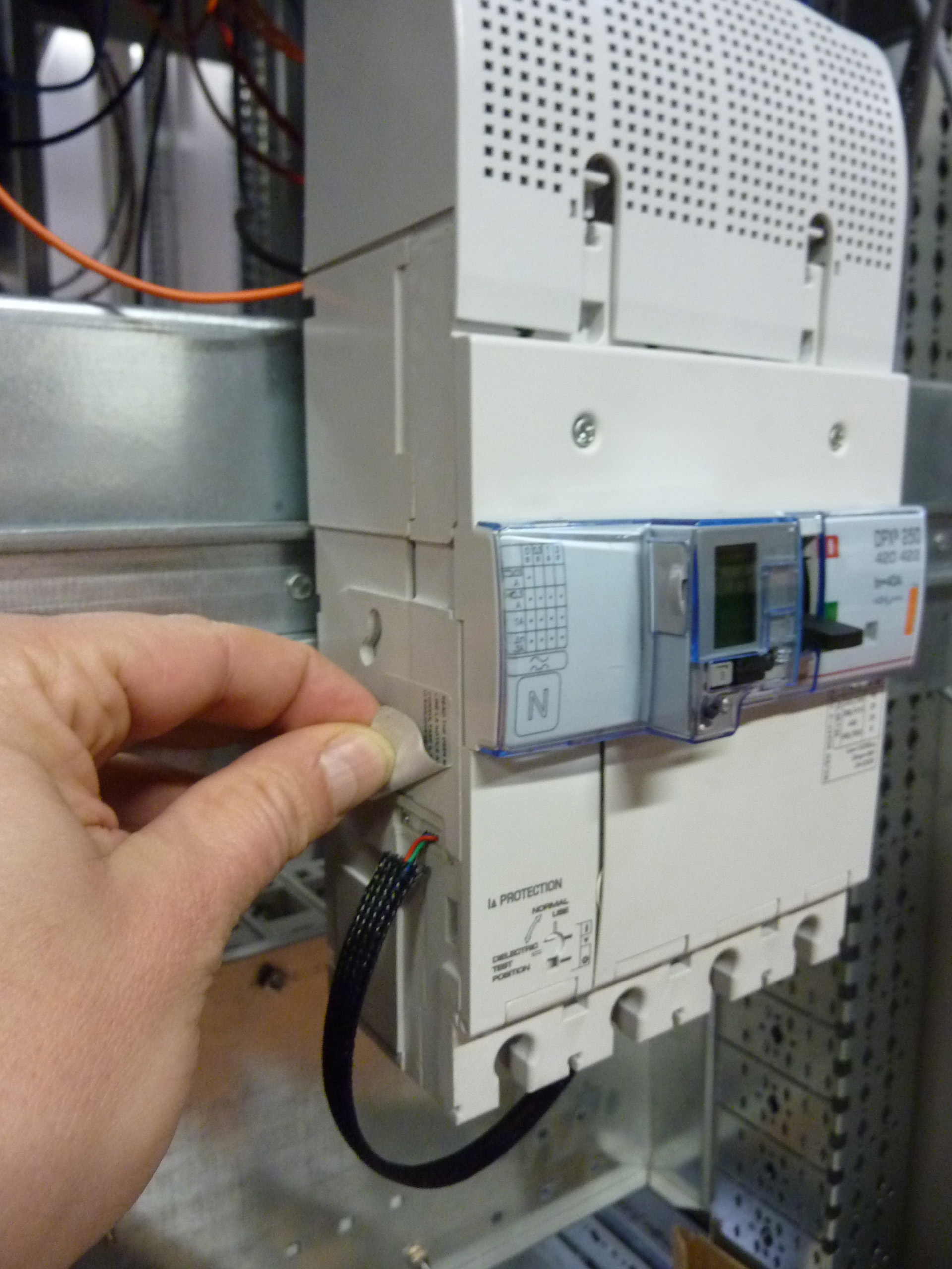 WYŁĄCZNIK DPX3 250 EL+P 4P 40A 25KA Z ZAB. R-PR., Legrand