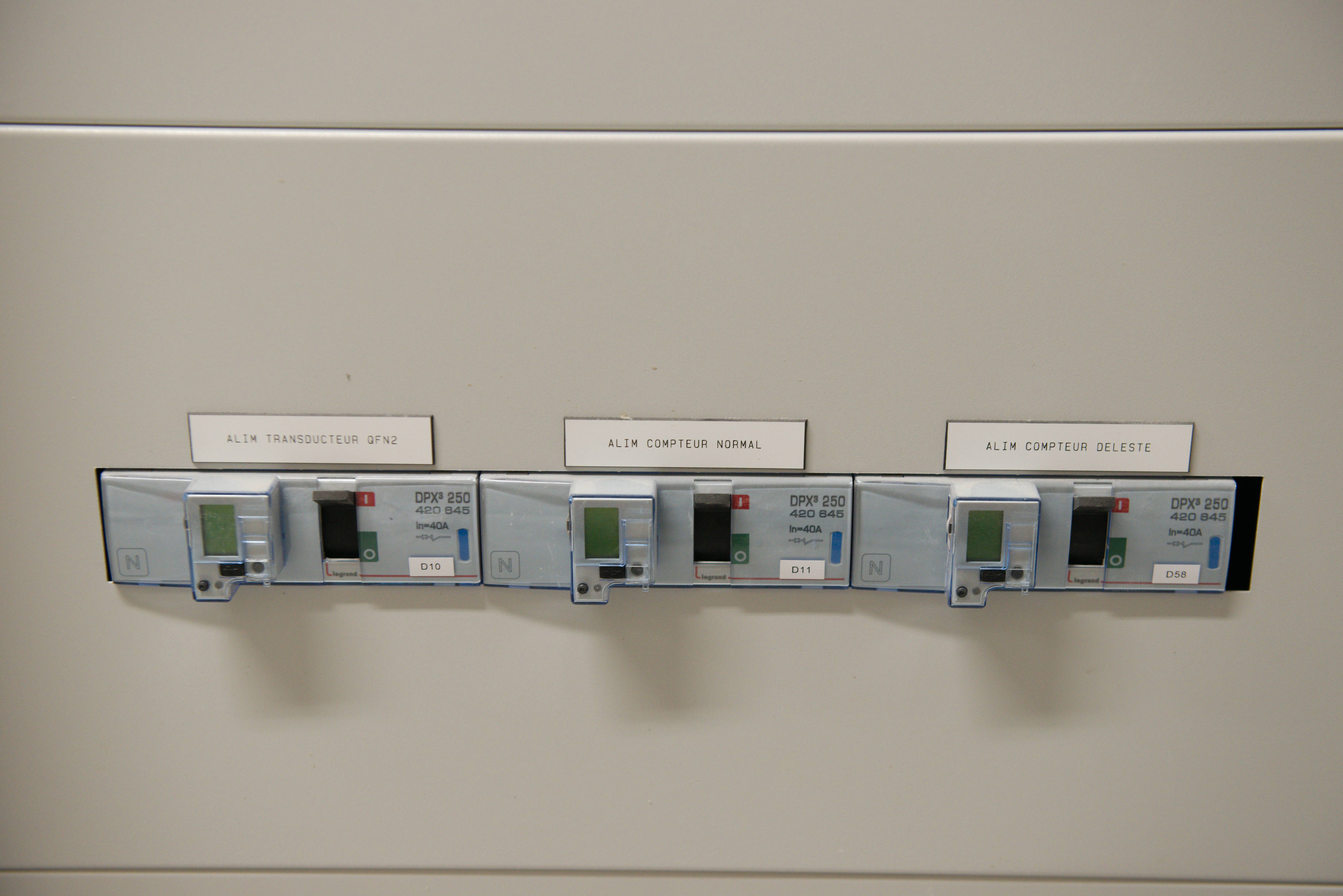 WYŁĄCZNIK DPX3 250 EL 4P 40A 70KA, Legrand