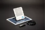 NAŚWIETLACZ LED SOLARNY BRAVOS, 200W, 2000lm, 6400K, IP65, 120°, SOLAR PANEL, PILOT, 3y
