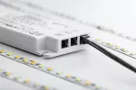 ZASILACZ LED SLIM EASY CLICK 12V,20W ,input 220-240VAC, IP20, wym. 129x42x16 mm Z MINI AMP i PRZEWODEM