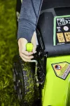 60 V kosiarka 51 cm z napędem Greenworks GD60LM51SPK4 zestaw ładowarka + aku 4 Ah