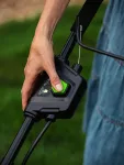 40 V kosiarka 46 cm z napędem Greenworks GD40LM46SPK4 zestaw ładowarka + aku 4 Ah