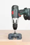 Przenośna przystawka wspomagająca wiercenie wiertłami cylindrycznymi i FORSTNER Wolfcraft