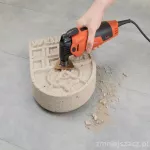 Trójkatna płyta - tarnik HM (powłoka z węglików spiekanych), SL Wolfcraft, wymiar boku: 80mm. Idealny do pracy w trudno dostępnych miejscach, np przy renowacji płytek glazurniczych - Starlock