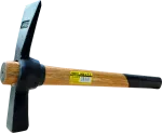 Młotek murarski wąski 0,6kg trzonek drewniawy