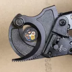 Obcinak do kabli z mechanizmem zapadkowym 250 mm max.32 mm Cr-Mo