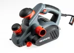 Strug 850W, głębokość strugania 3 mm, szerokość strugania 82 mm