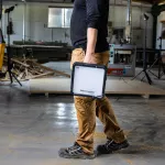 Akumulatorowa nieoślepiająca lampa robocza 4000 lm VEGA 4 CONNECT 03.6104C