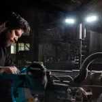 Akumulatorowa lampa robocza z dwoma głowicami 2500 lm DUO CONNECT 03.6111C