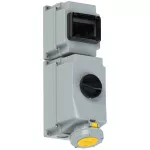 Gniazdo stałe z wyłącznikiem 63A 3P+Z+N 110V 50/60Hz 4h IP66/67