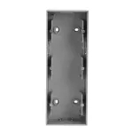 1703-83 ADAPTER NADTYNKOWY 3-KROTNY OBUDOWA DO MECHANIZMÓW I POKRYW Z RAMKAMI. -FUTURE-ALUMINIOWO SREBRNY
