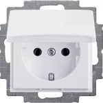 20 EUK-94-507 GNIAZDO SCHUKO Z KLAPKĄ BLOKADA KLAPKI W POZYCJI OTWARTEJ. | Basic55 biały alpejski