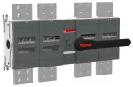 OT3200E22P Rozłącznik izolacyjny 3200A, 4P, napęd z przodu, z wałkiem i czarną rączką IP65, montaż na płycie montażowej, zestaw