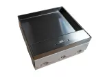 Box podłogowy 12M" – puszka podłogowa do montażu gniazd standardu 22,5x45 mm ( 45x45 mm), montaż kątowy, pojemność 2x6M=12M, pokrywa pod głębokie wypełnienie, montaż w podłogach twardych (beton)