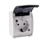 VG-1 Koala Gn. poj. 2P+Z SCHUKO n/t IP44 białe z klapką dymną
