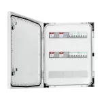 Rozdzielnica przyłączeniowa DC z ogranicznikiem przepięć Phoenix 1000V 12,5kA typu 1+2, 4 x łańcuch PV, 4 x MPPT, 4x roz.DC 4P 32A 1000V