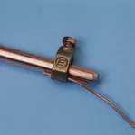 Klamra do pręta uziemiającego z brązu, do połączenia typu pręt-przewód, Spiż armatni, 5/8"–3/4" dia, 70 mm² linkowy max, 14 mm klucza