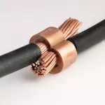 Miedziany zacisk uziemiający typu E,główny 240-150mm2,dołączany 70-16mm2,linkowy