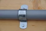 108 Dwuotworowy pasek do rur CPVC, 2" rury, 50 DN, 60,3 mm OD