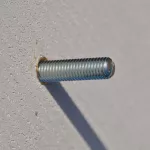 Mosiężna kotew rozporowa, M8 Gwintu, 30 mm