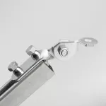 Zespół zawiasowego wspornika do profilów strat do zastosowań sejsmicznych, 20,6 mm Otworu
