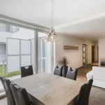 7976 Lampa wisząca Jezabel LED/ e-27 1x max.60W, IP20 19659, chrom/ kolor dymny 230V, 50Hz