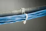 Zacisk J-CT do płatwi „C” z uchwytem opaski zaciskowej, 1,5–4 mm Kołnierz, Nie Opaska