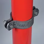 Klamra do rur do wysokich obciążeń, Malowanie, Oksydowanie na czerwono, 321–327 mm OD, 12" rury, 300 DN