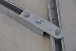 Regulowany, płaski, zaokrąglony łącznik z trzema otworami, 164 mm