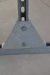 Otwarta, wzmacniana podstawa słupa dla profili strut typu A, A Profila, 216 mm x 152 mm