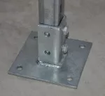Podstawa słupa dla profili strut typu A, HD, 150 mm x 150 mm x 100 mm x 32 mm