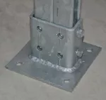 Podstawa słupa dla profili strut typu AA, 150 mm x 150 mm x 100 mm