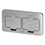 Hermetyczne gniazdo elektryczne podwójne, prostokątne, IP55, kąt otwarcia 110st. szczotkowane aluminium