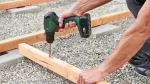 Wiertarko-wkrętarka akumulatorowa UniversalDrill 18V-60 (1x 2,0Ah) + AL 18V-20