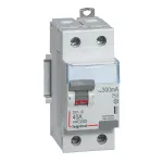 WYŁĄCZNIK RÓŻNICOWOPRĄDOWY P 302 2P 40A 300MA TYP AC SERII DX3, Legrand