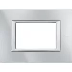 AXOLUTE - RAMKA PROSTOKĄTNA 3 MOD AXOLUTE ALUMINIUM, Bticino
