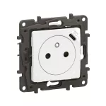 NOWE NILOE - GNIAZDO PŁASKIE 2P+Z Z USB C 16 A - 250 V~ BIAŁE