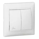 VALENA ŁĄCZNIK SCHODOWY PODWÓJNY IP44 10AX-250~ BIAŁY, Legrand