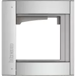 RAMKA Z UCHWYTEM DO PANELI SFERA - 1 MODUŁ - ALUMINIUM, Bticino