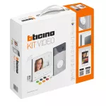 ZESTAW 1-RODZINNY Z WIDEODOMOFONEM CLASSE 300 SMART WI-FI (JASNY), Bticino