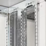 XL3 4000 PROFILE MONTAŻOWE, Legrand