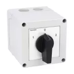 7GN3211P Łącznik krzywkowy serii 7GN, przełącznik zmiany kierunku obrotów silnika 3 fazowego, 32A, w obudowie 90x90mm i czarnym pokrętłem