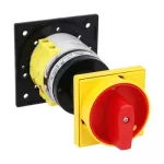 7GN6310O98 Łącznik krzywkowy serii 7GN, rozłącznik, 3 pola, 63A, do montażu wewnątrz szafy, z żółto/czerwonym pokrętłem blokowanym w pozycji 0, trzpieniem, osłonami zacisków i tabliczką 65x65mm