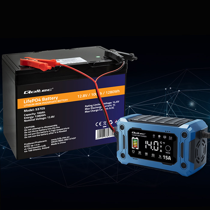 Qoltec Inteligentna mikroprocesorowa ładowarka 12V 15A | Prostownik z funkcją naprawy i podtrzymania zasilania podczas wymiany akumulatora | do AGM GEL LiFePO4 | LCD