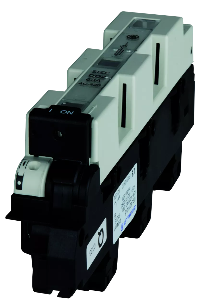 DSL-60/183 Rozłącznik do bezpieczników typu D02, szerokość 36 mm, dla grubości szyn 5 i 10 mm, napięcie znam. 400V, (do kompletu należy dokupić główki bezpiecznikowe K02)