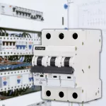 WYŁĄCZNIK NADPRĄDOWY 6KA 3P C 13A SCHELINGER