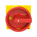 T0-3-8901/EA/SVB Rozłącznik główny, 3 bieg. + N + 1 NO + 1 NC, 20 A, 90 °, montaż natablicowy, pokrętło czerwono-żółte z blokadą na kłódkę