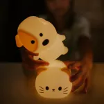 MARY'S lampka nocna RGB z dźwiękiem Leniwy Piesek