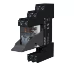 Przekaźnik interfejsowy 2P, zasilanie 230 V AC, 12A, 1S z gniazdem GN-2P-M + obejma wyrzutnikowa K-GN-2P + moduł przeciwprzepięciowy LED GN-LV-230