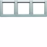 Q.1 Ramka 3-krotna pozioma z polem opisowym, alu, aksamit